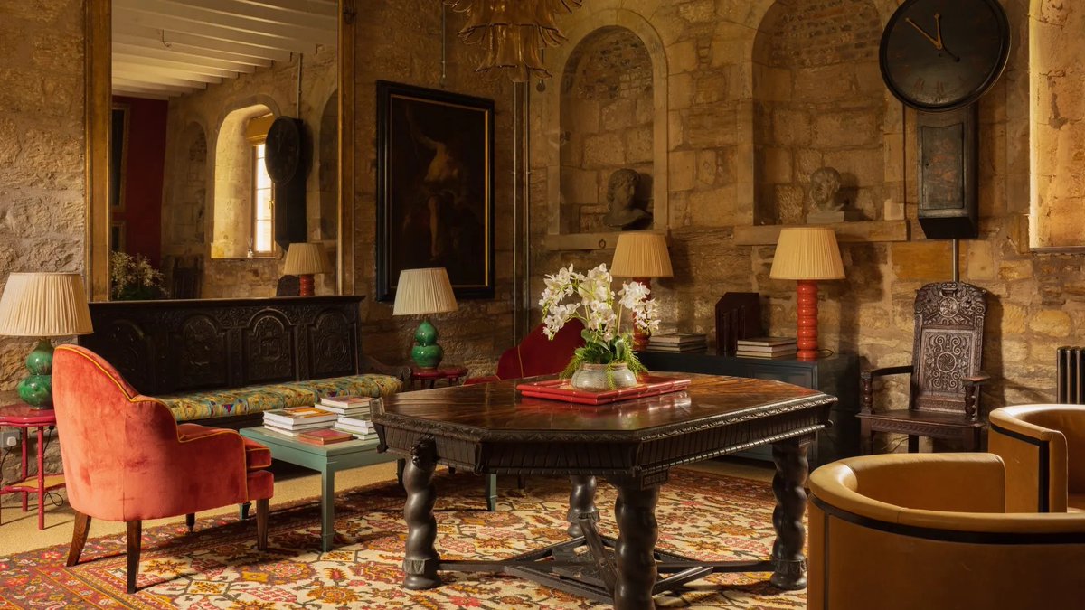 storiedofficial's tweet photo. "I dream of inviting 16 of my closest friends and family to tuck away over the winter holidays in the former stable block turned chic bed-and-breakfast."

https://t.co/v2GreHXwWg https://t.co/HfLYN0XwYG