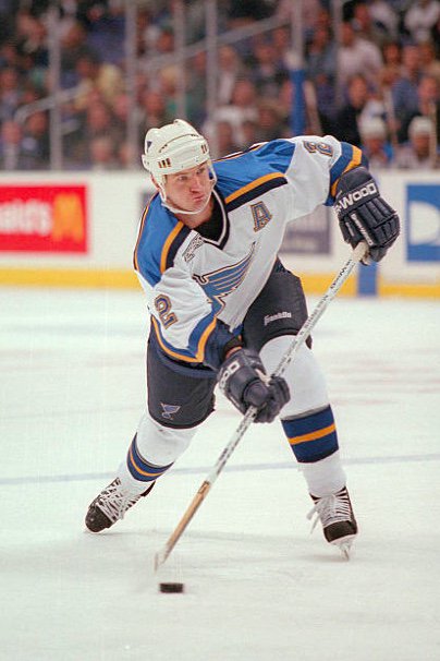 mikecommito's tweet image. On this day in 2000, Al MacInnis scored his 300th career goal, becoming the fifth defenceman in NHL history to reach the milestone #Hockey365 #StlBlues
