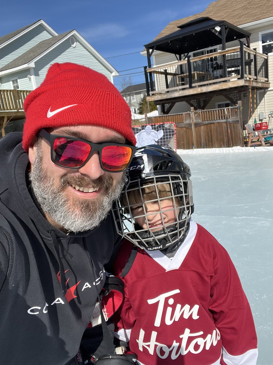 Eric Moffatt tweet media