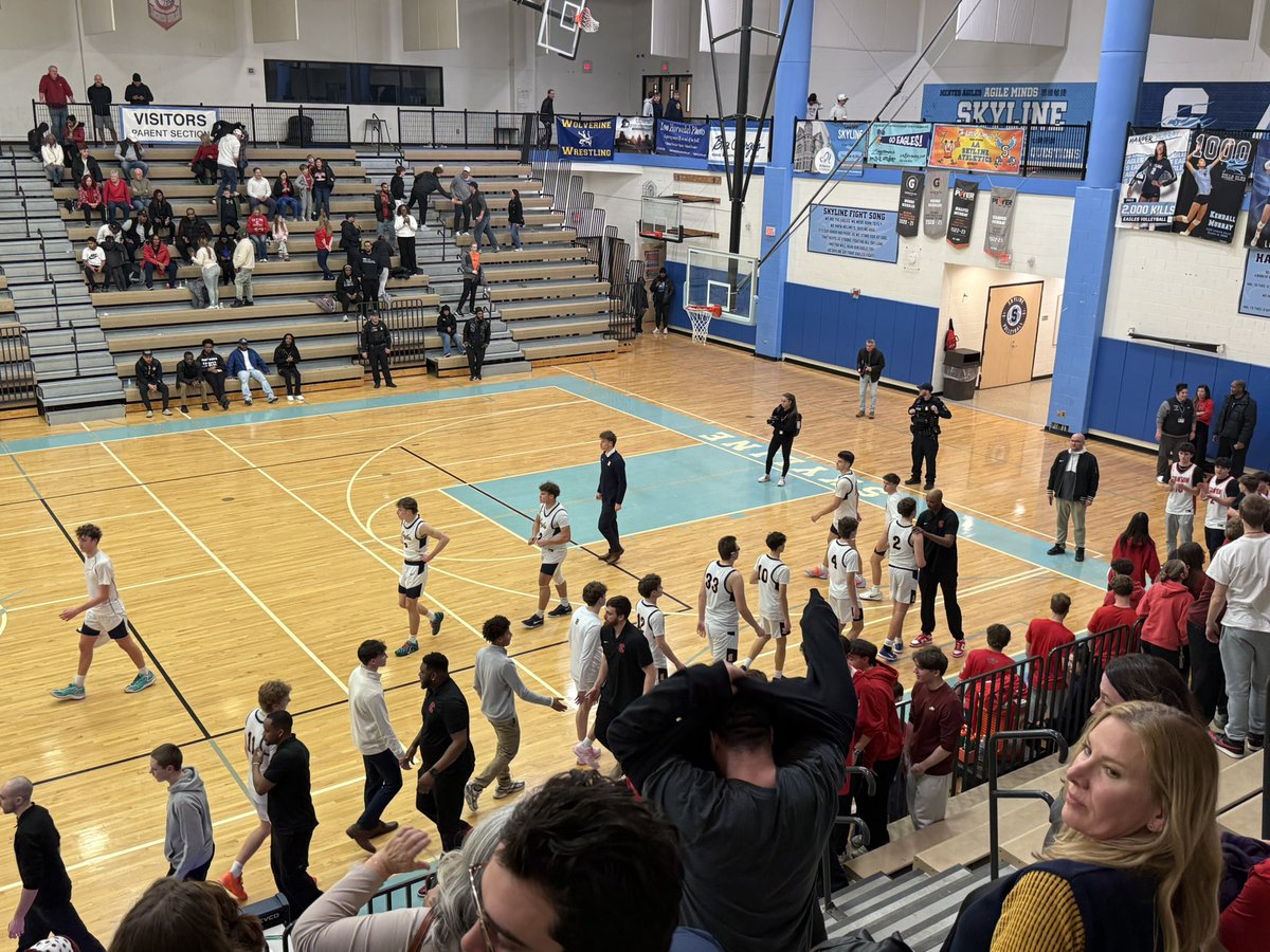 Hartland Boys Bball tweet media