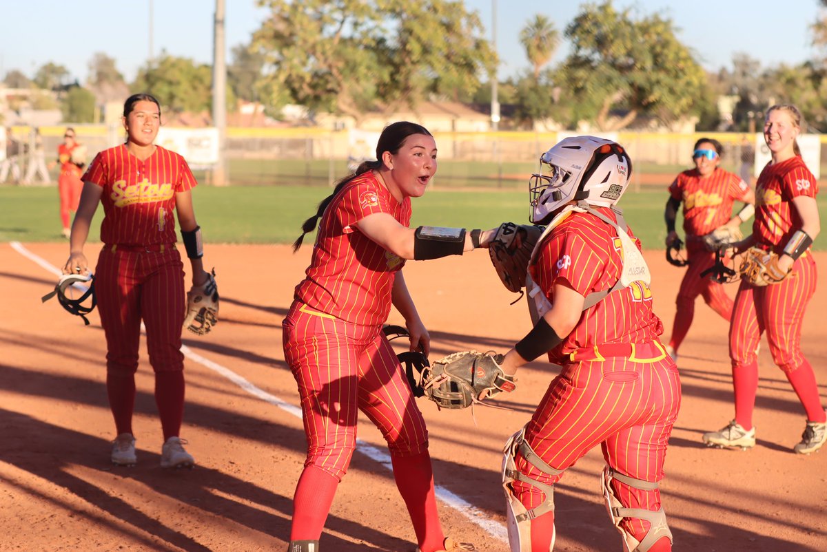 Seton Catholic Softball tweet media