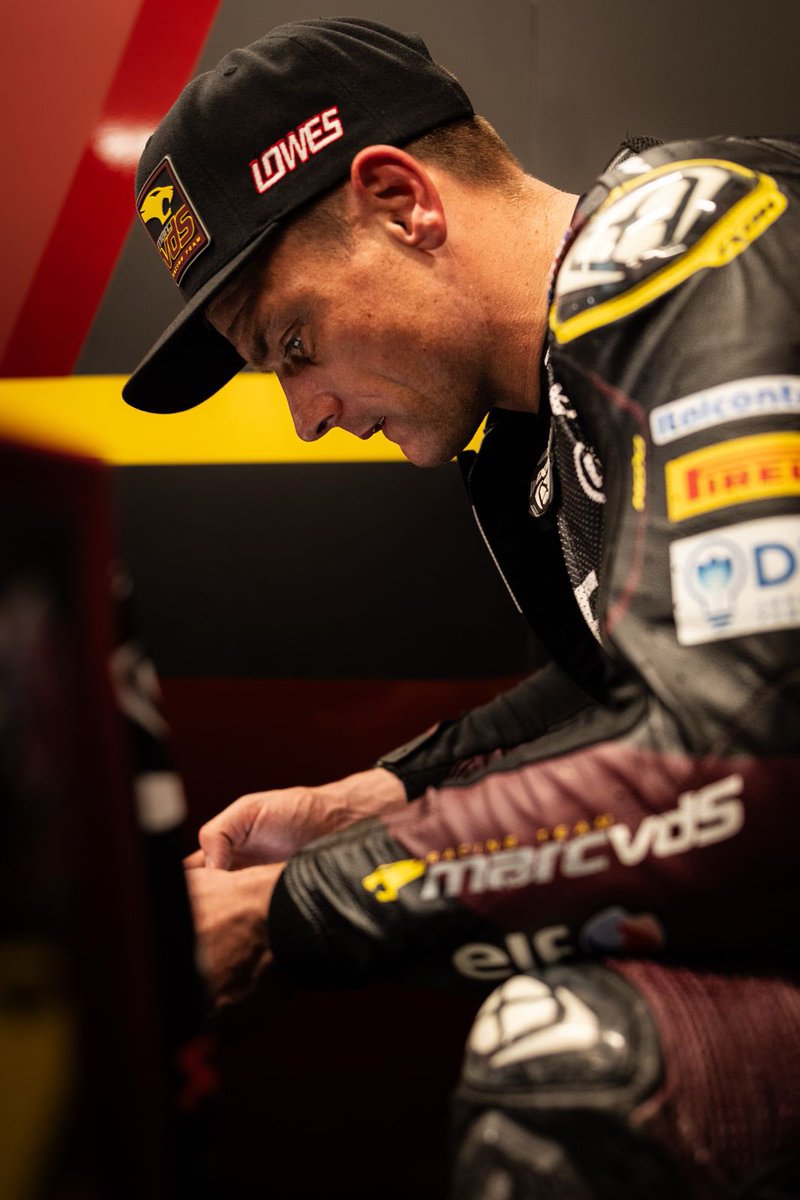 Sam Lowes tweet media