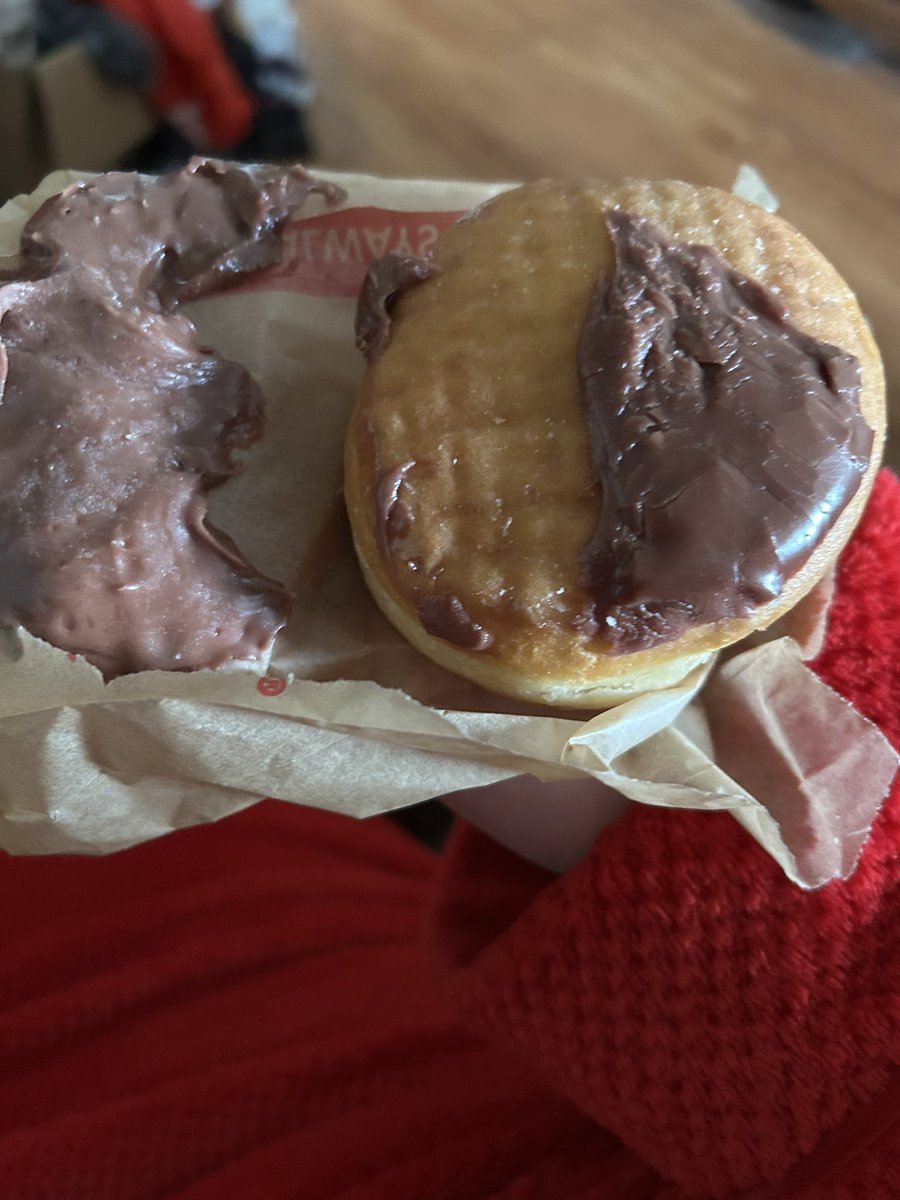 Leah Christensen tweet media