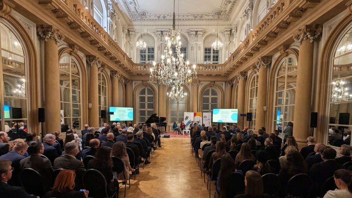 Ambrela - Platform for Development organisations tweet media