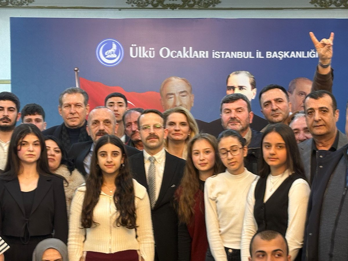 KCEKMECE_MHP's tweet photo. İlçe Teşkilat Başkanımız, İlçe Sekreterimiz ve İlçe Yöneticilerimiz; Ülkü Ocakları tarafından düzenlenen 5. Bölge İftar Programı'na katılmışlardır.

@_MHPistanbul_

#MHPİstanbul 
#MHPKüçükçekmece https://t.co/U0SqgYZN8k