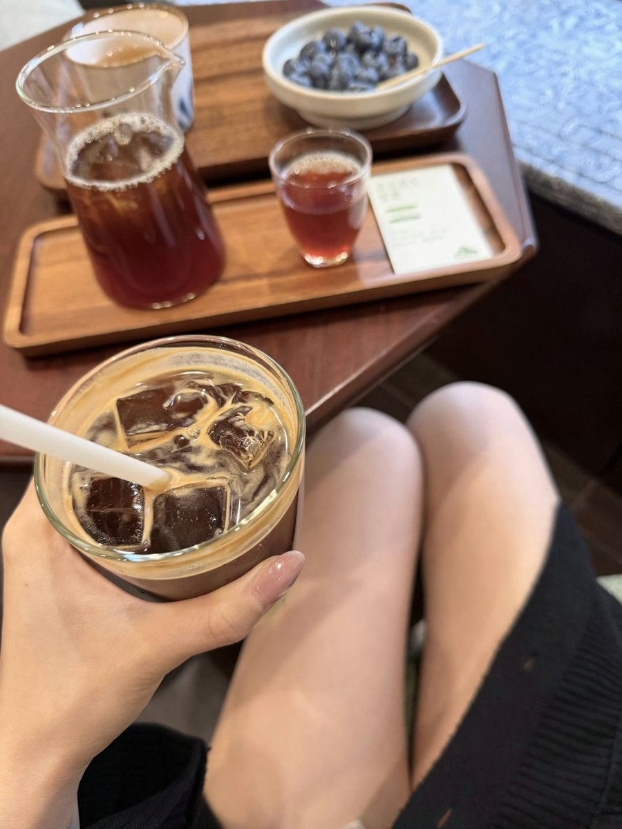 Freya8ume's tweet photo. I've recently fallen in love with iced Americano. https://t.co/Xsk3g27XHM