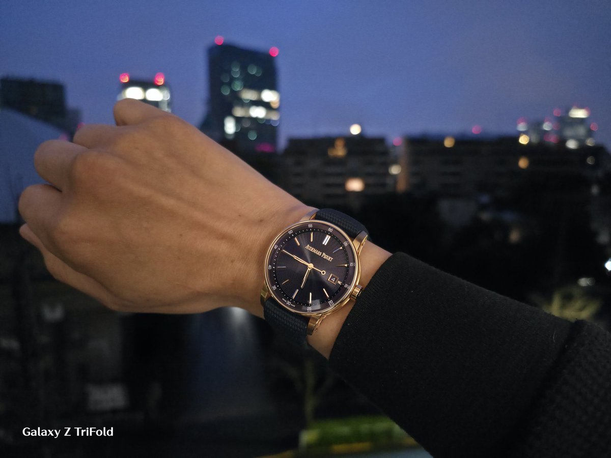 loewe0220's tweet image. みなさん、
おはようございます🙋‍♂

朝焼けとcode38
カッコいい✨

#Code1159
#audemarspiguet
