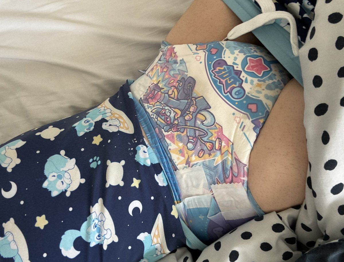 LabuBean tweet media