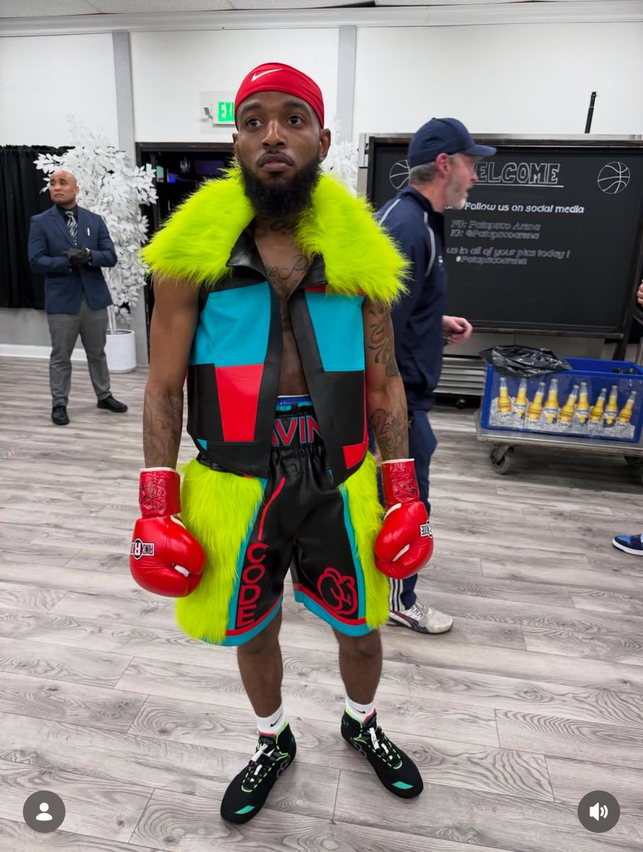 Yob_Nolo's tweet photo. GET DOWN OR LAY DOWN MR 🦆🫵🏽🌮 5-0 6KO’s https://t.co/QnClHM2N8I