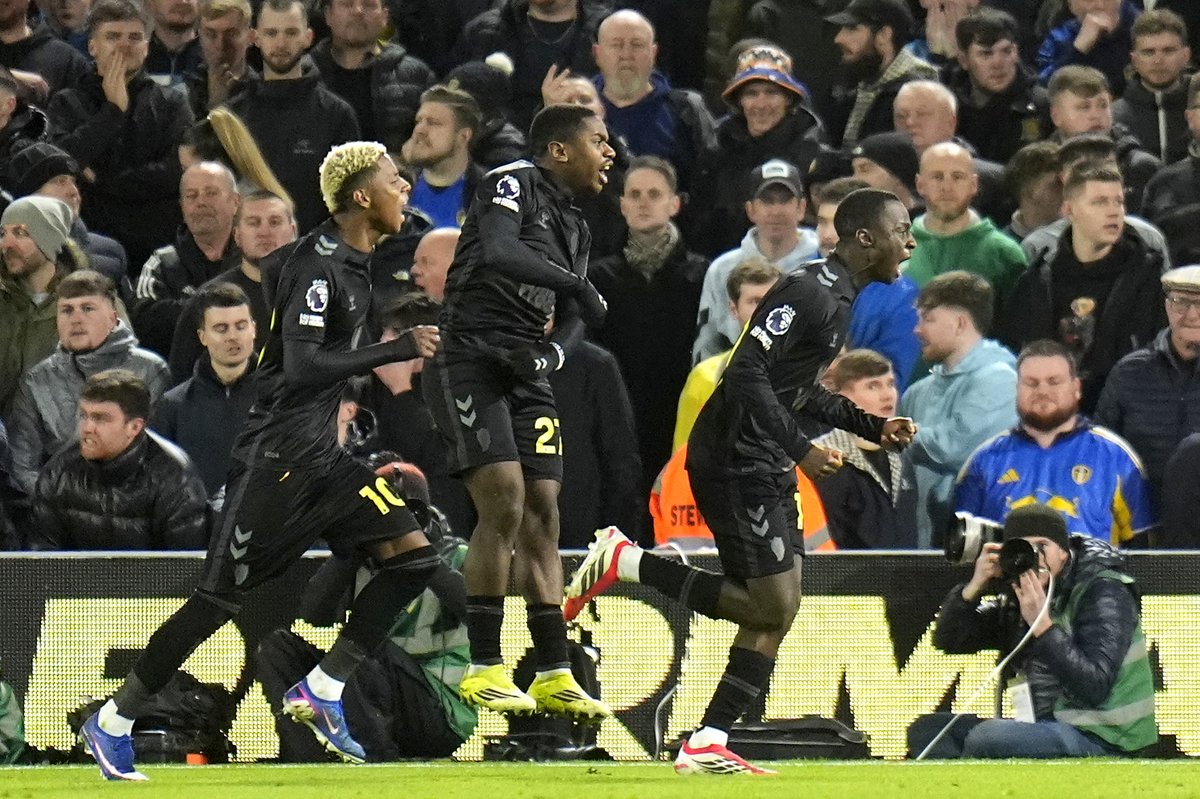 Dougie Critchley tweet media