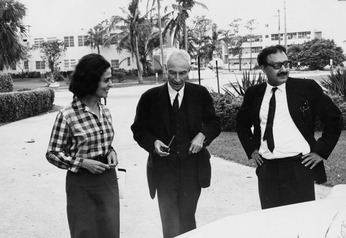 Paul Halpern tweet media