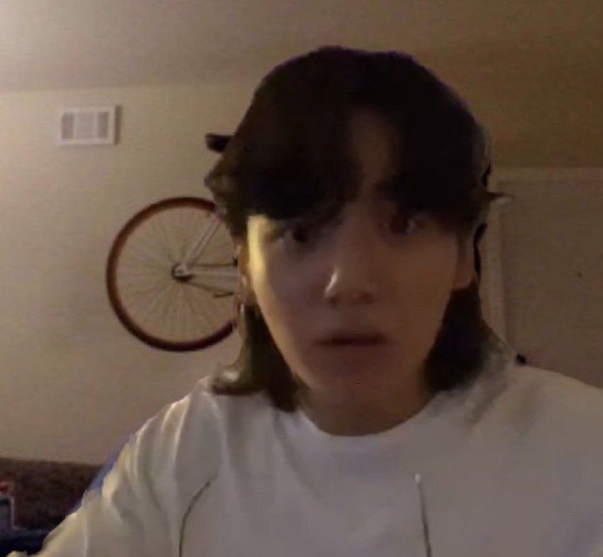 MUTIS AYUDA, mi “ex algo” después que me planto meses atrás, ahora anda diciendo a mi amiga que se arrepintió y que me quiere de vuelta… wtf