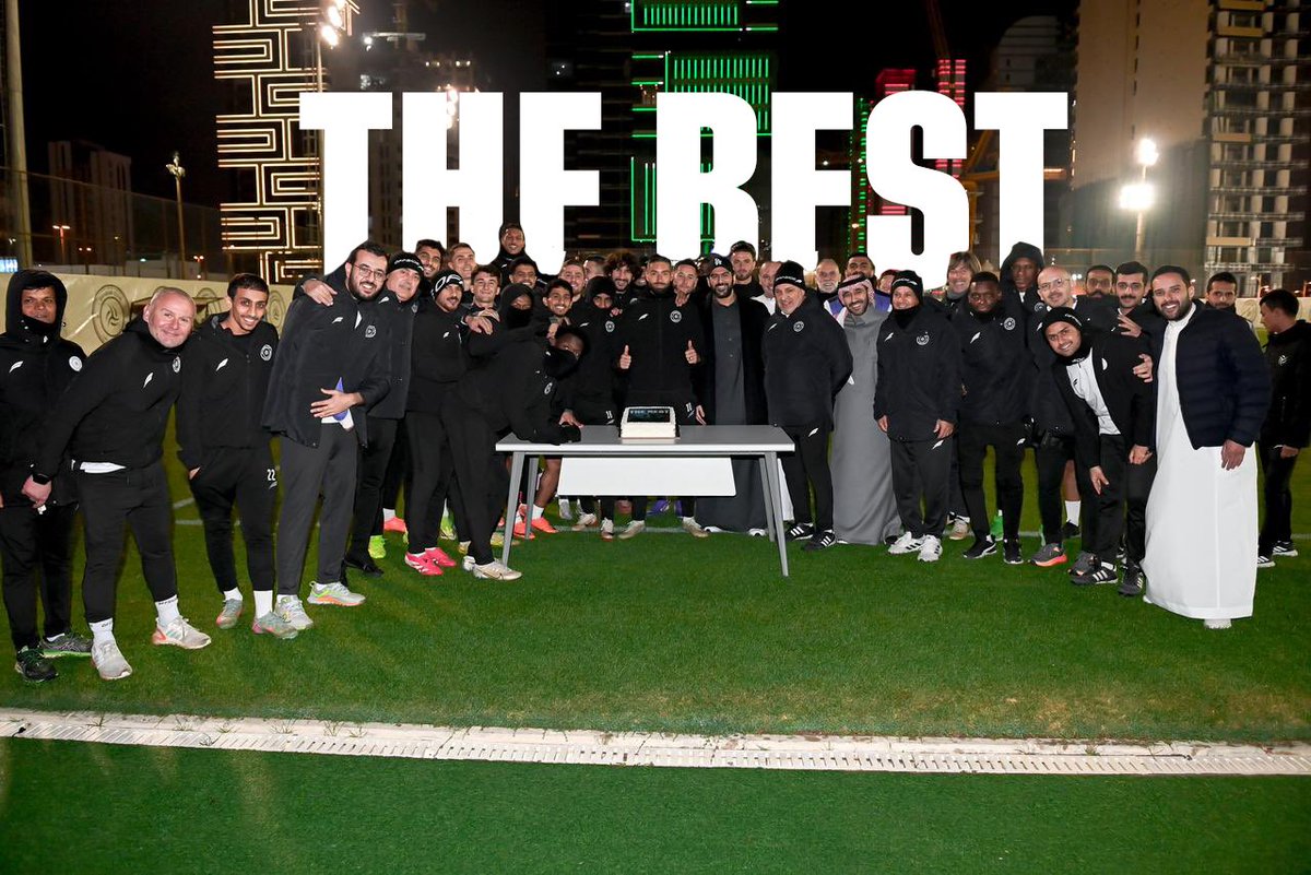 بأجواء عائلية، نحتفي بالأفضل <a href="/CarrascoY21/">Yannick Carrasco</a> 🤘🏻🤍

#يلا_شباب