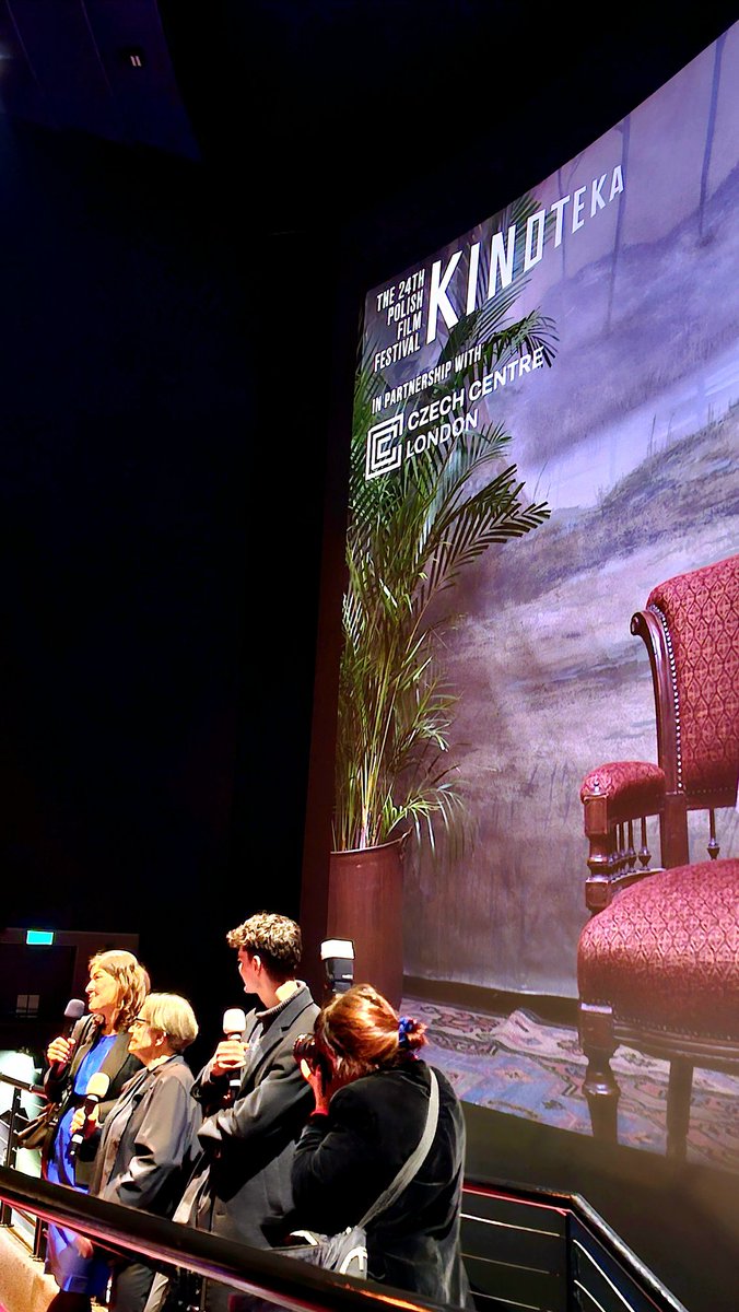 joanna dudzinska tweet media