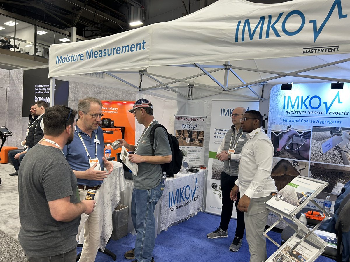 Big things are happening in Las Vegas! 🎰 Our very own Mark Paluch and Matt Viehman are on the ground at CONEXPO-CON/AGG, taking in the latest innovations in manufacturing and construction.

Photo: Brian Gormsen 
#CONEXPO
