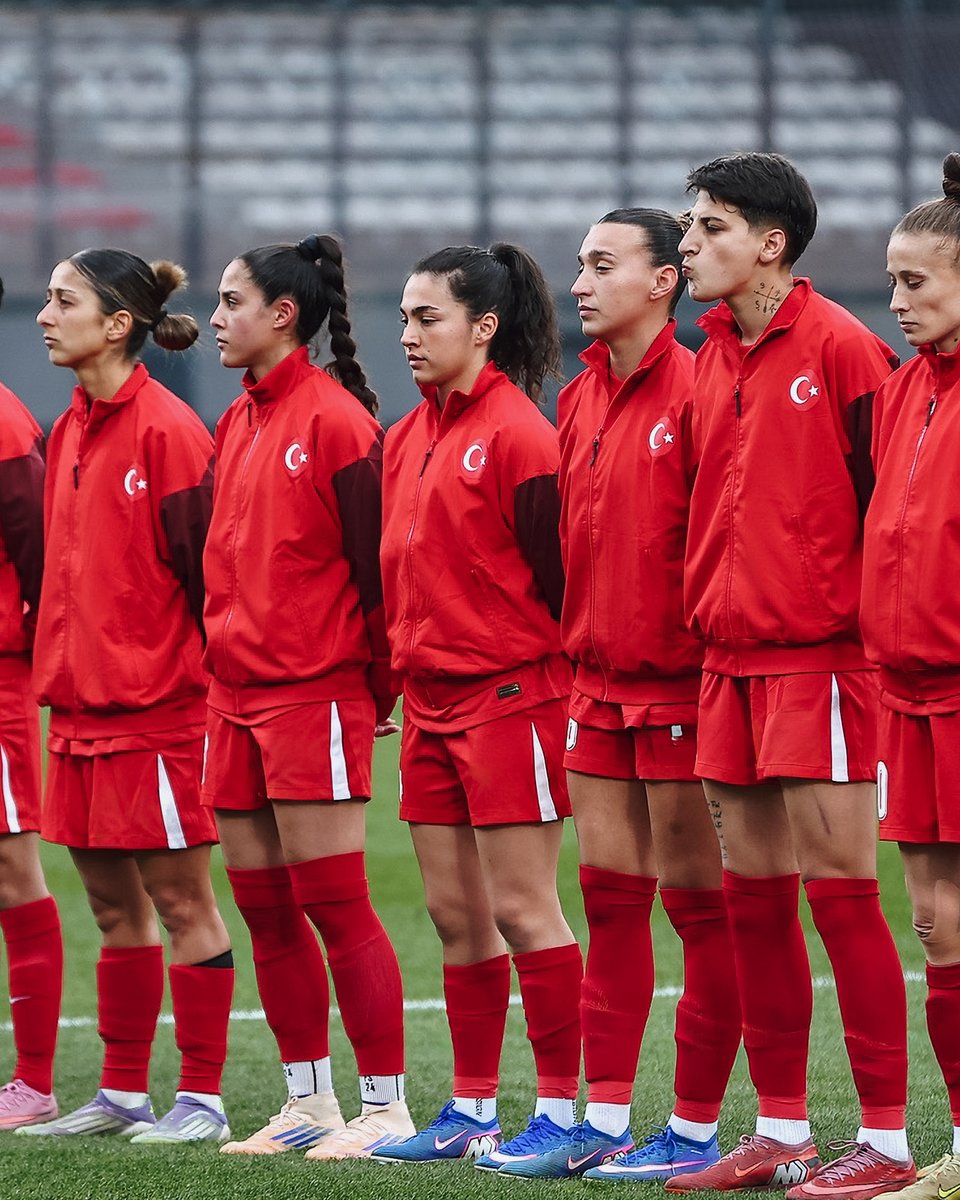 A first competitive senior start for Halle Houssein, capped off with a big win for Turkey 🇹🇷🥹