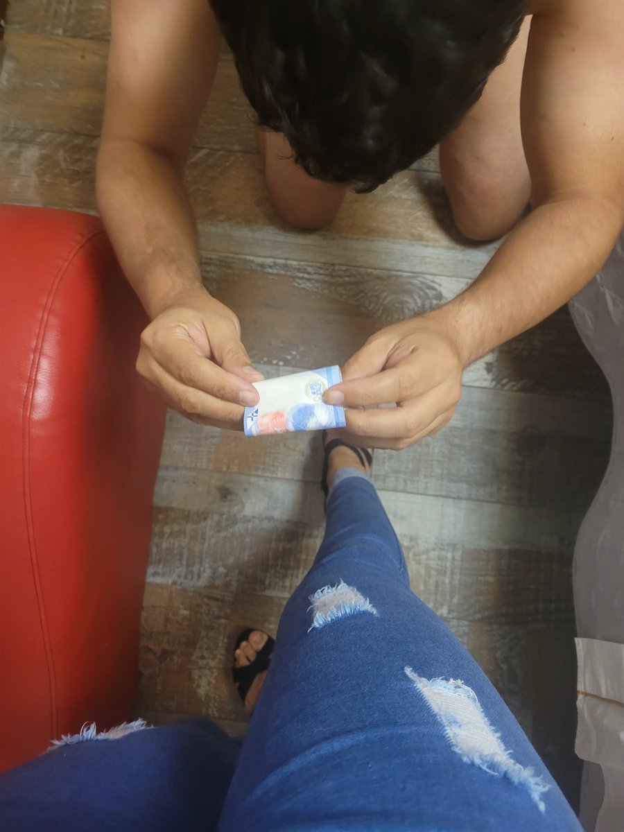 mor79837's tweet photo. Aquí un nuevo espécimen   un ácaro de pitó chico !!! 🤣����🤣🤣🤣 https://t.co/6ngALvCjju