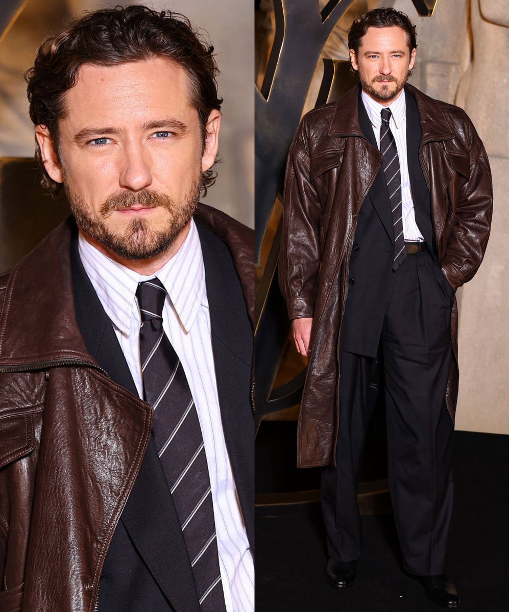 _filmcrave's tweet image. Lewis Pullman photographed at the Saint Laurent fashion show in Paris. 📷