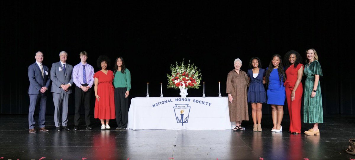 AlabasterSupt's tweet photo. What a month! From academic milestones to school programs to character recognition, February was one for the books! We launched our “Each One, Reach One” National Board-Certified Teacher initiative; celebrated Black History Month across the district, welcomed @UofSouthAlabama guests, and celebrated award-winning school efforts including the @mves_warriors International Coffee Trolley 🏆