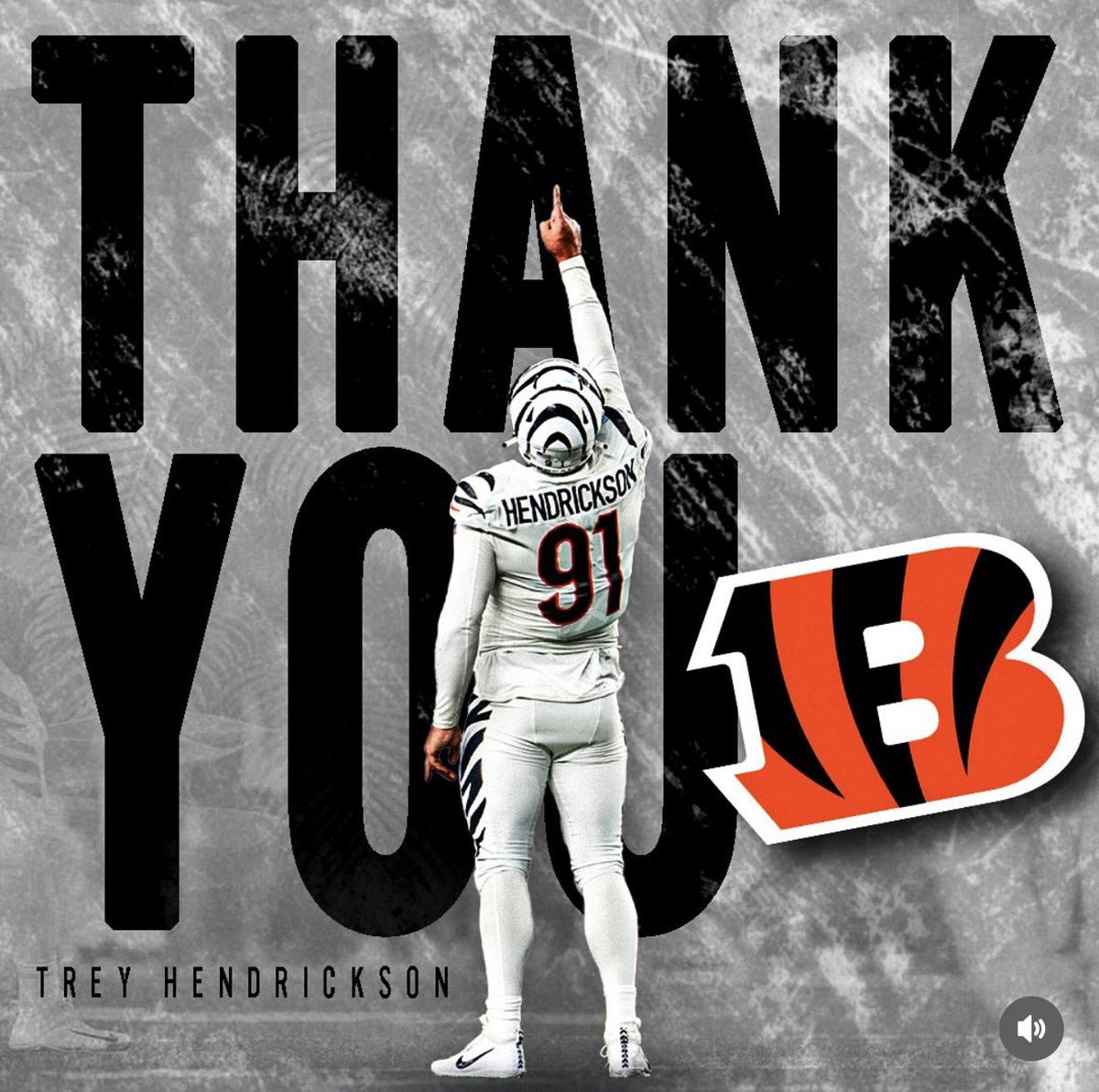 JamesRapien's tweet photo. Trey Hendrickson says goodbye to the Bengals and to Cincinnati. What’s your favorite memory of the star pass rusher over the past five seasons? https://t.co/kOZogbjLcm