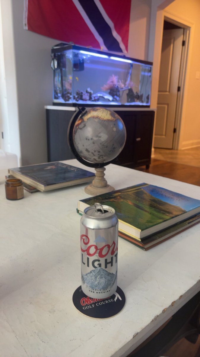 Ronnie Van Zant tweet media