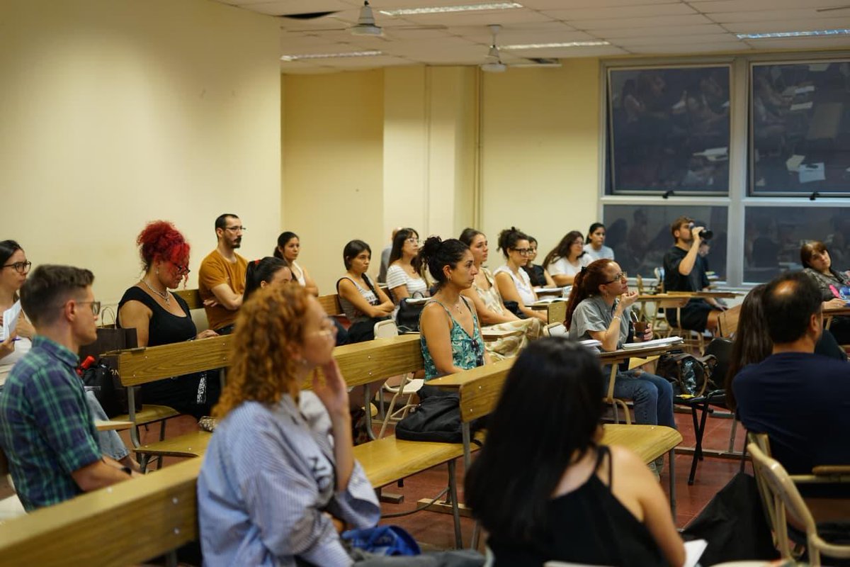 TrabajoPBA's tweet photo. El Ministerio de Trabajo participó en una jornada de intercambio en la Facultad de Ciencias Sociales (UBA), junto a la carrera de Relaciones del Trabajo. https://t.co/HeY3sfaRoo