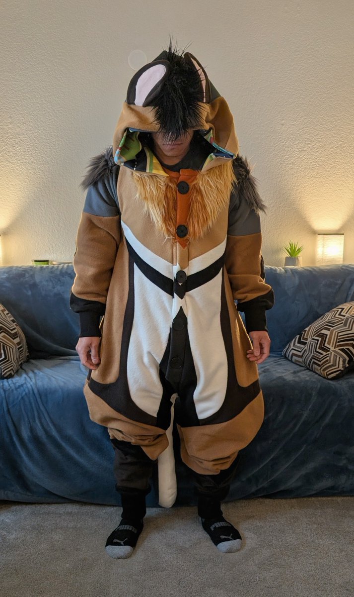 Dizzigner Club tweet media