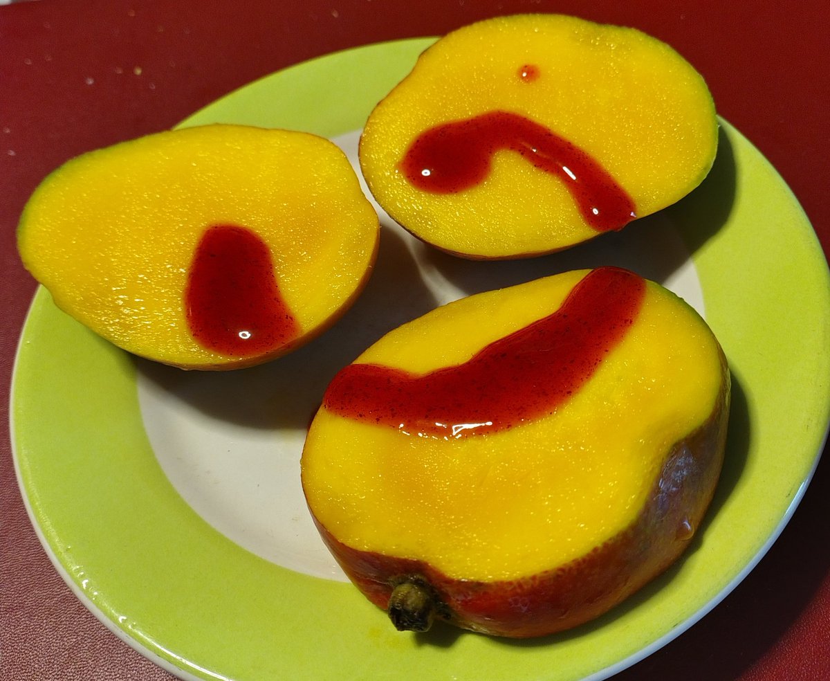 Manguitos con chamoy 🤤