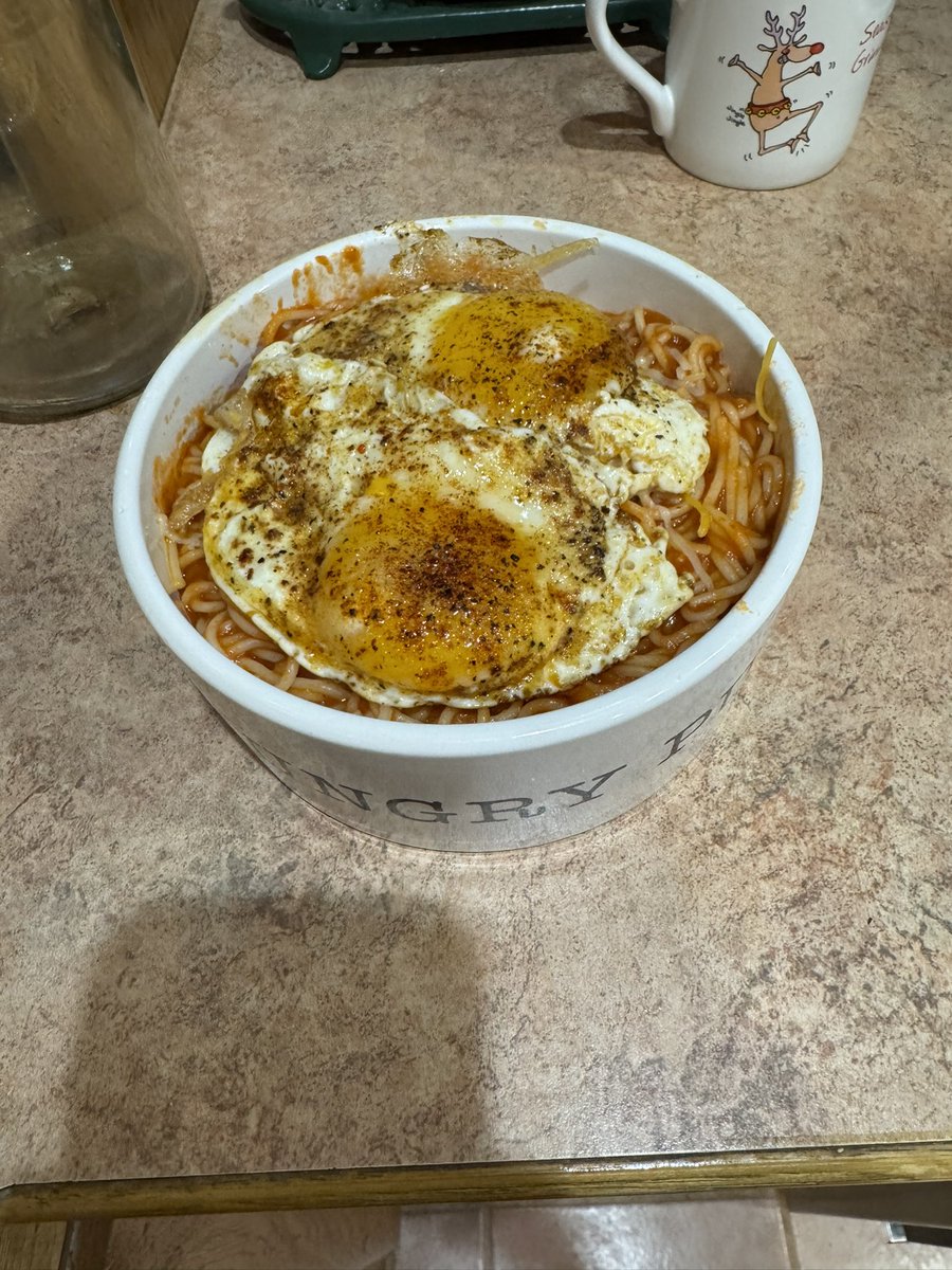 𐂯 dazed doggy 𐂯 tweet media