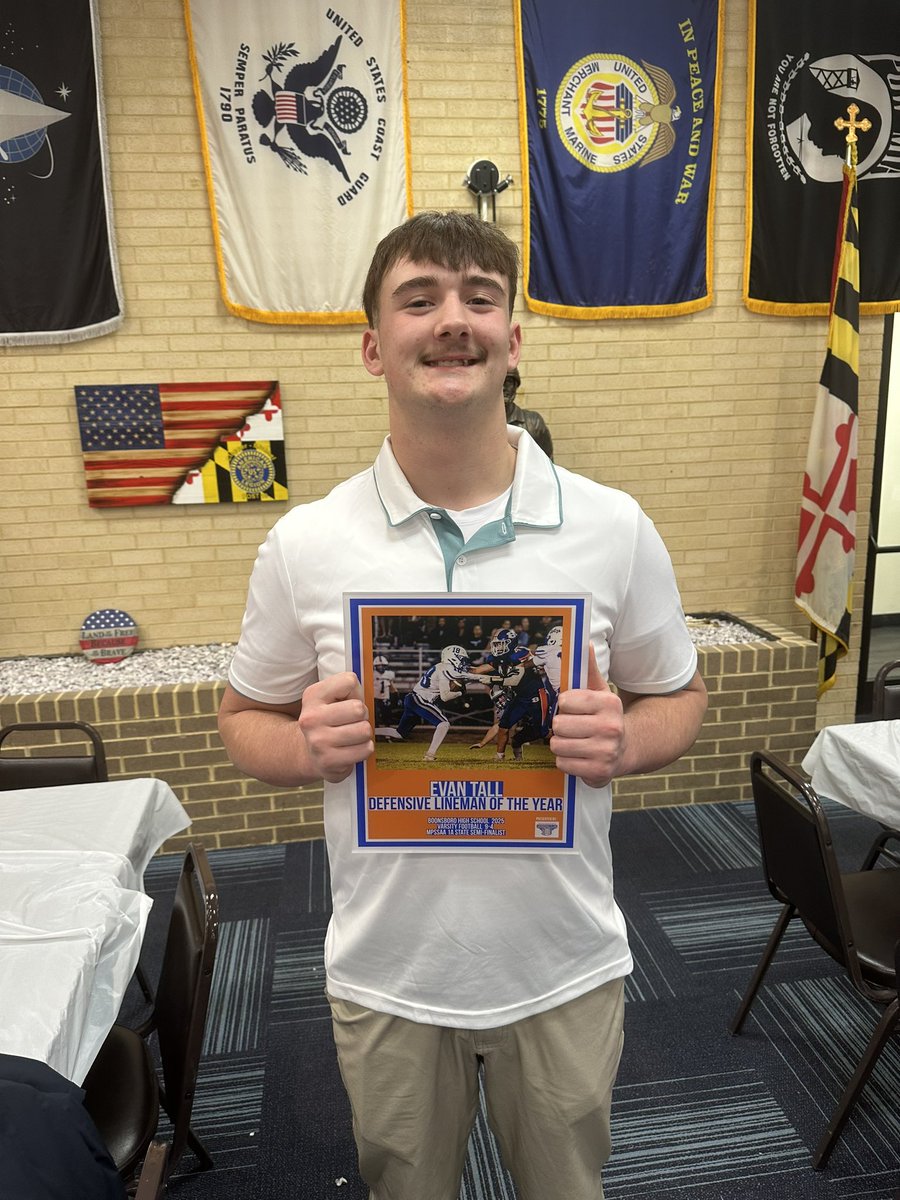 Evan Tall tweet media