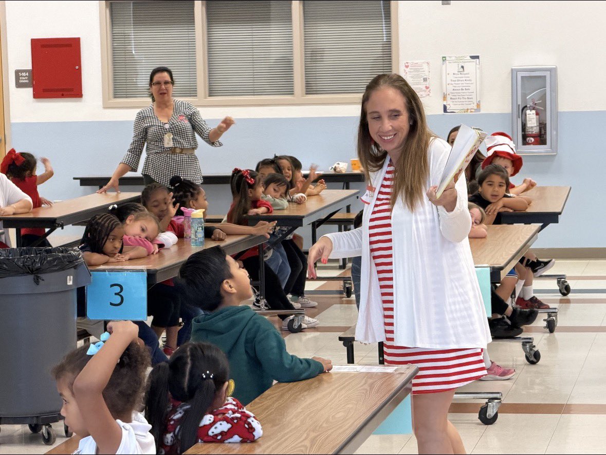 Manatee Elementary tweet media