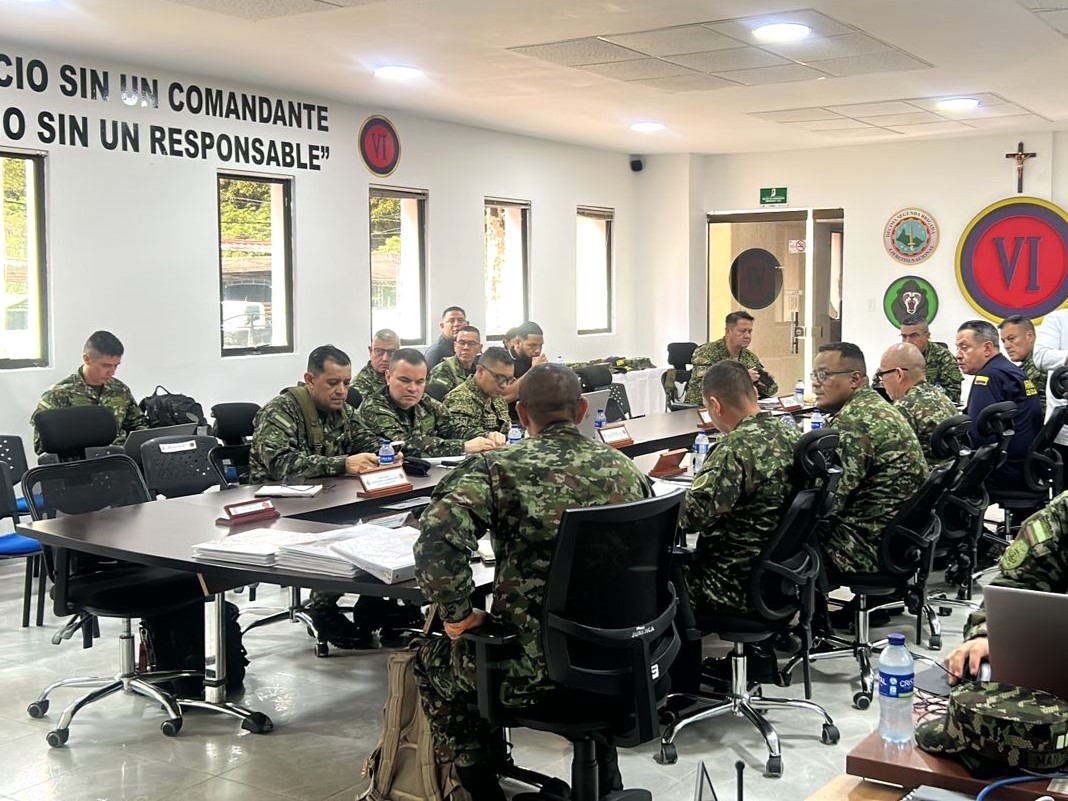 Fuerza Naval de la Amazonía tweet media