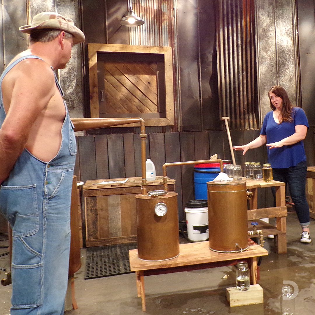Moonshiners tweet media
