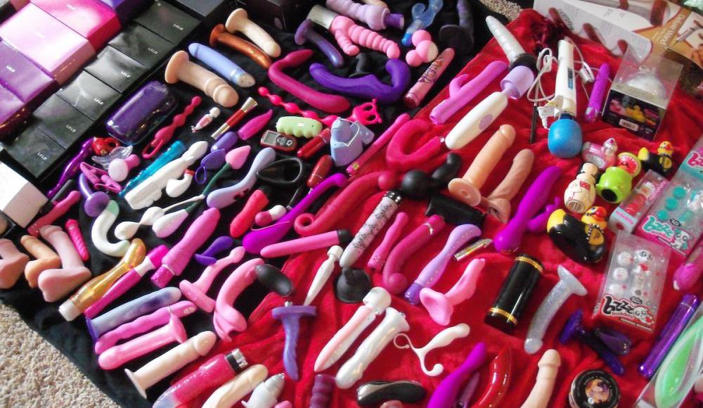 KateGilber25211's tweet photo. 🎁 TOY GIVEAWAY 🎁

I’m hosting a special giveaway! 🎉
Dildos, butt plugs, and different kinds of plugs and toys will be given to lucky winners.

Want a chance to win? It’s simple:
✔️ Retweet
✔️ Like
✔️ Comment “I need”

Winners will be selected at random and contacted directly. https://t.co/N8M8OZQBeA