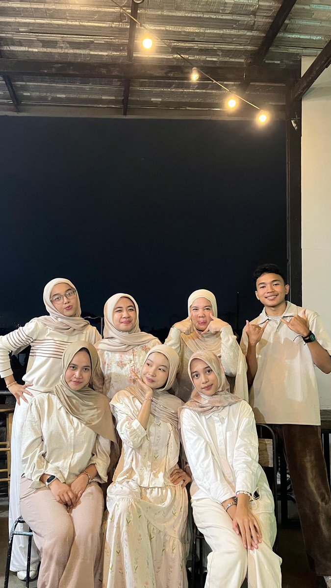 i2nae's tweet photo. pdd indonesia raya #staysane https://t.co/dVdKo9ullR
