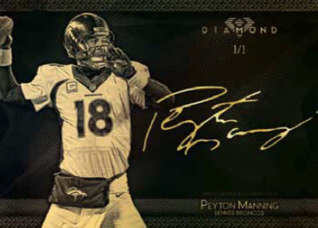 BBSportsCard's tweet photo. With @Topps bringing out their first licensed football cards in over a decade, what sets are you hoping they bring back @CardPurchaser ? https://t.co/CPytpL4mvt