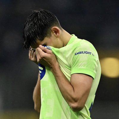 MohaFCB__'s tweet photo. #NouvellePhotoDeProfil
#NOWECANT https://t.co/GNhEkFtyJS