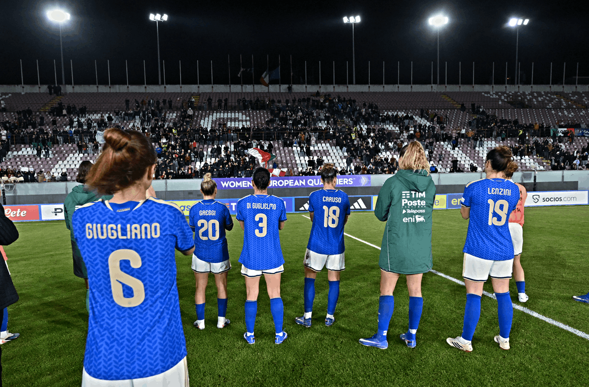 دعم لا يتوقف من جماهيرنا ❤️‍🔥

#سيدات_الآتزوري 🇮🇹