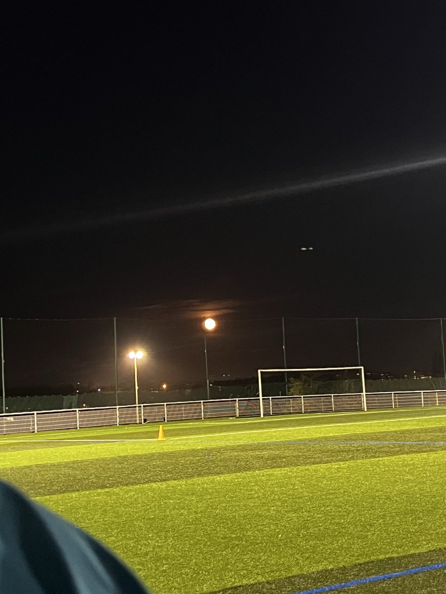 H’🇰🇲🏴‍☠️ tweet media