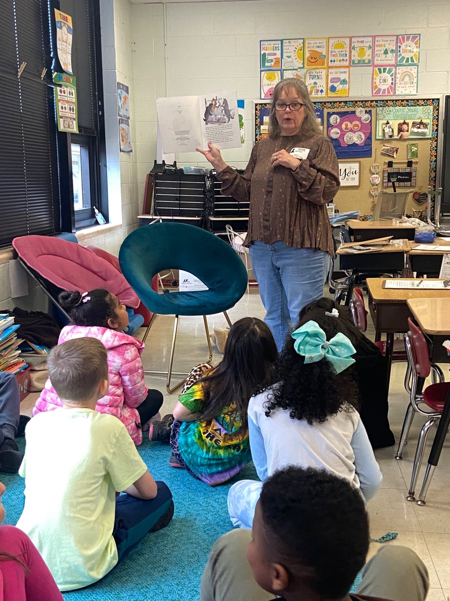 Mrs. Vanessa Flowers tweet media