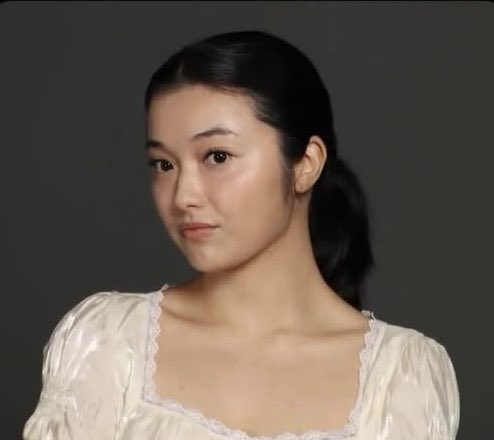 MichiMaoArchive's tweet image. "With Michelle, it’s actually one of the first times we’ve brought an American over. We technically should have just had Equity performers playing those roles, and we normally do. However, Michelle’s read was just so good that we decided it was worth it."