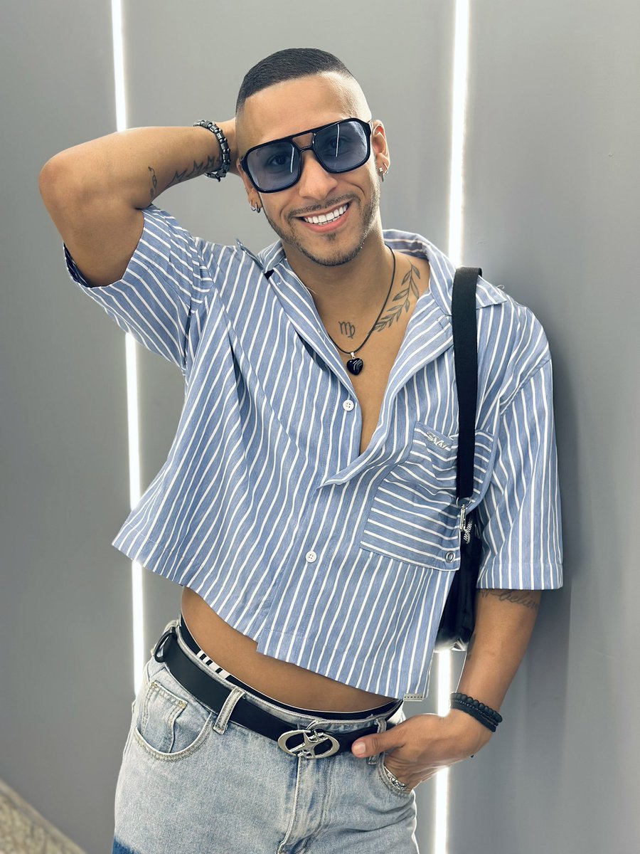 RodrigoRochaAr's tweet photo. - Do perfil pro feed 💙🩵
#aesthetic #novafoto #Estilo #Style #Sorriso https://t.co/2flruTaBsU