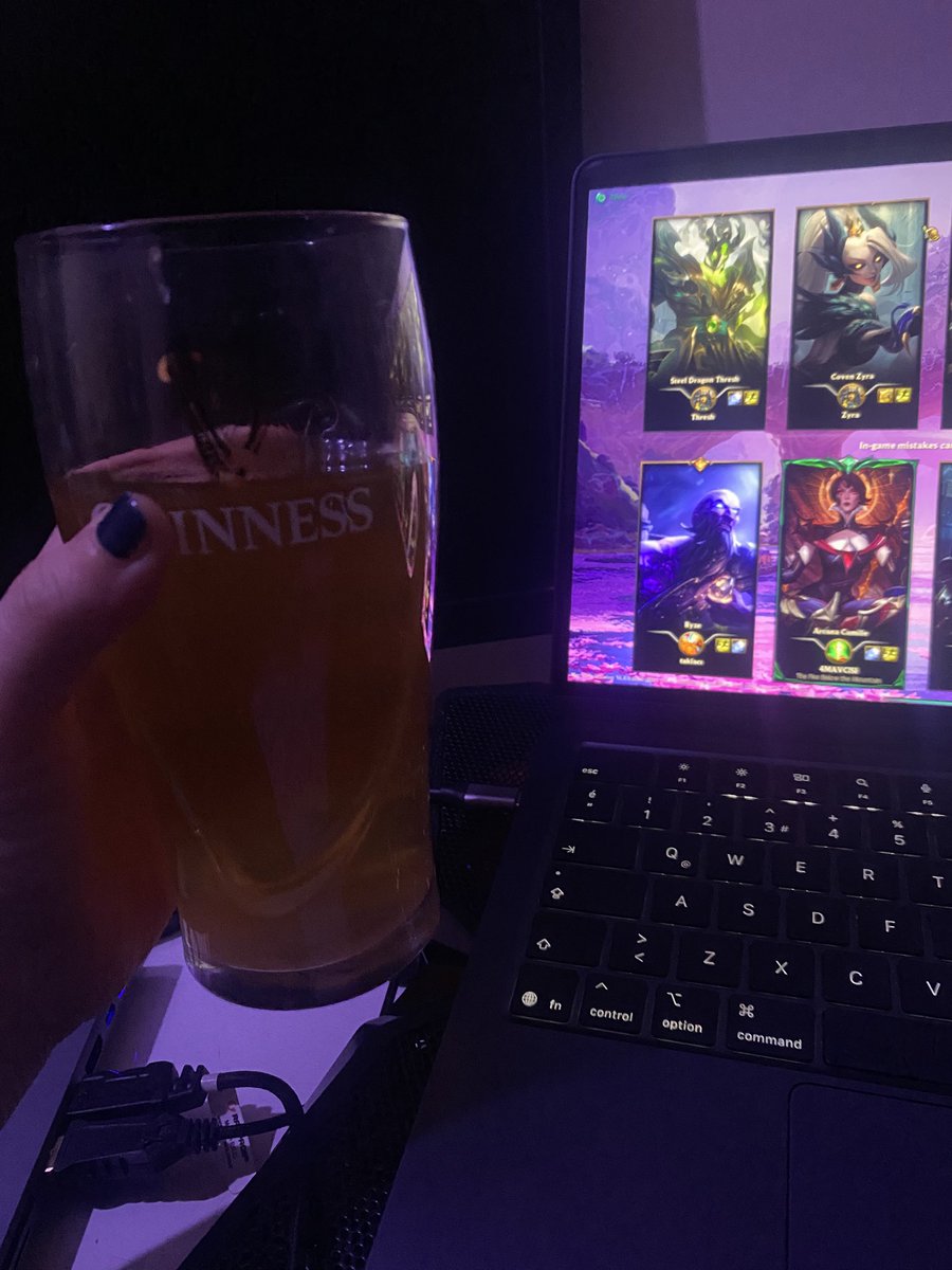 pınar x2 tweet media