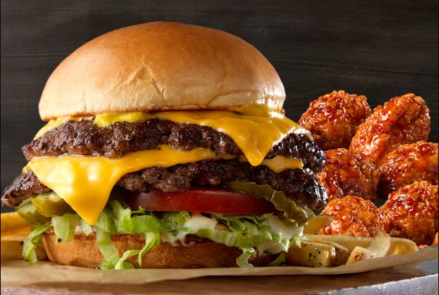 Buffalo Wild Wings tweet media