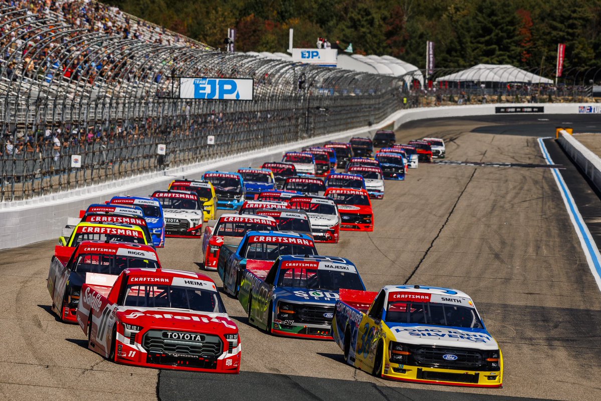 New Hampshire Motor Speedway tweet media