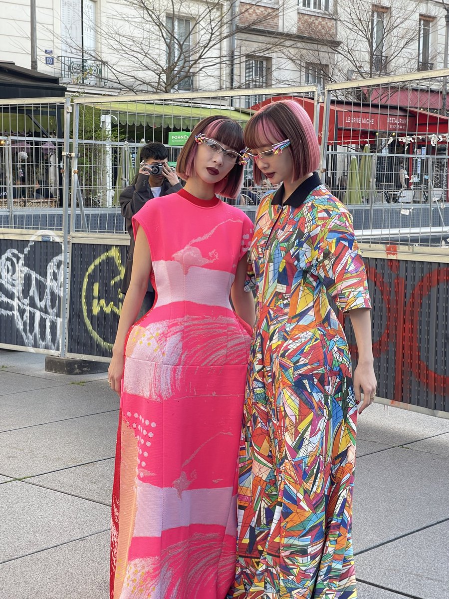 ANREALAGE @ Paris Fashion Week

前触れもなく AMIAYA さんが、
ヘラルボニー衣装のサプライズ、双子最高。