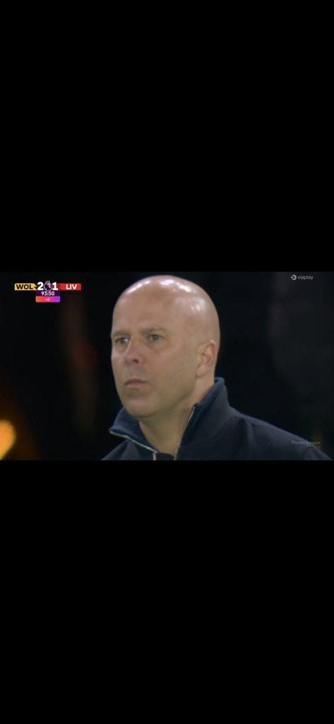 Olawale_ynwa's tweet photo. They did des man still keep his job #wolvesvsliverpool https://t.co/fVD42EZQuz