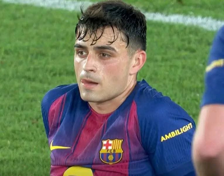Tocapilotes's tweet photo. Así quedaron nuestros muchachos tras el pitido final. Nada que reprochar, orgulloso de este equipo. ¡Visca Barça siempre! 💙❤️👏🏻 https://t.co/kxY85rDHc1