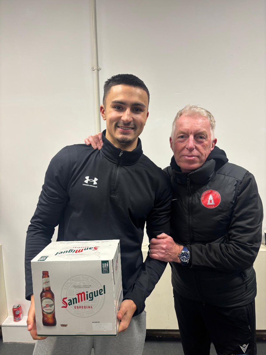 Dronfield Town FC tweet media