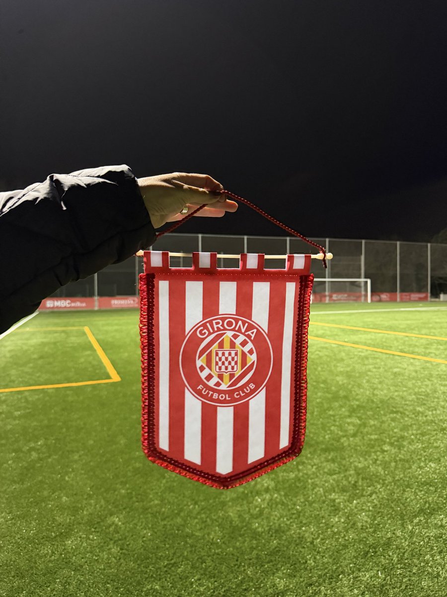 MercerWSoccer's tweet image. Game 1 🇪🇸⚽️🏟️ (1/2)

#GOBEARS | #MUWS | #Spain